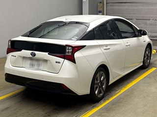 TOYOTA PRIUS 2020