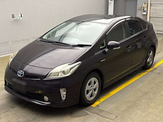 TOYOTA PRIUS 2013