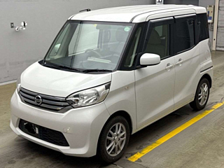 NISSAN DAYZ ROOX 2014
