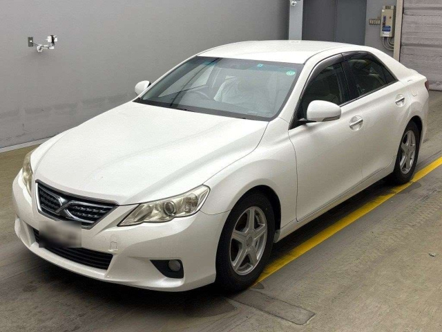 TOYOTA MARK X 2010