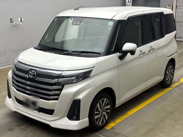 TOYOTA ROOMY 2022