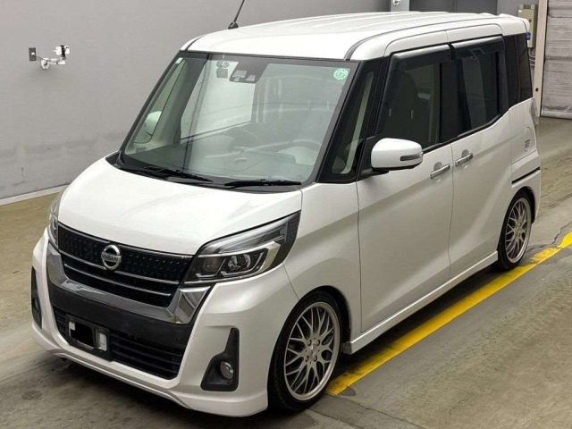 NISSAN DAYZ ROOX 2017