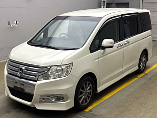 HONDA STEP WAGON 2012