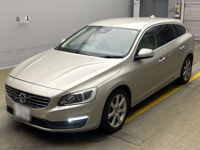 VOLVO V60 2018