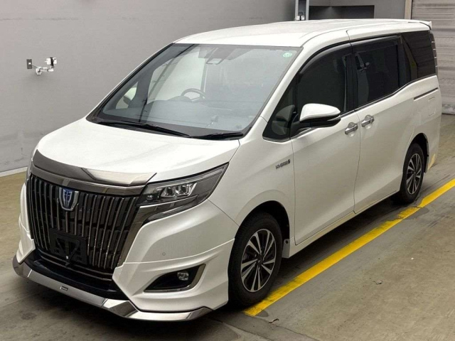 TOYOTA ESQUIRE 2019