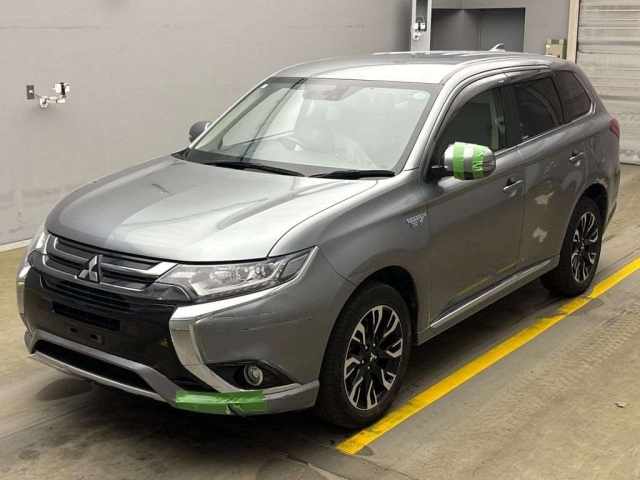 MITSUBISHI OUTLANDER PHEV 2015