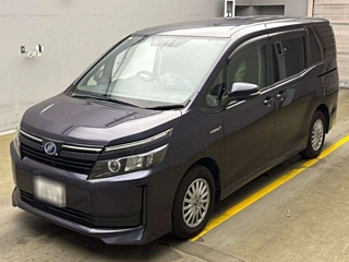TOYOTA VOXY 2014