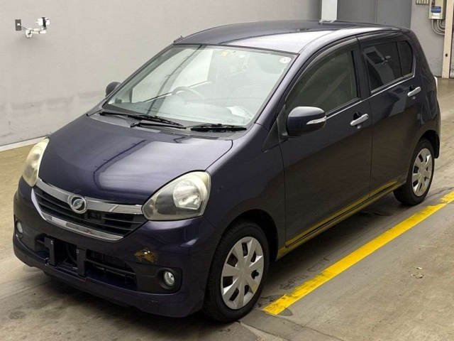 DAIHATSU MIRA E S 2014