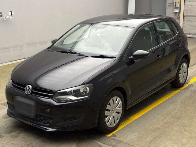 VOLKSWAGEN POLO 2012