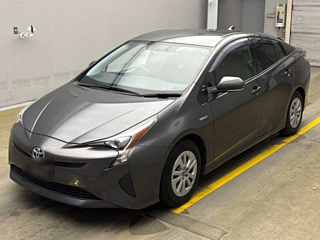 TOYOTA PRIUS 2018