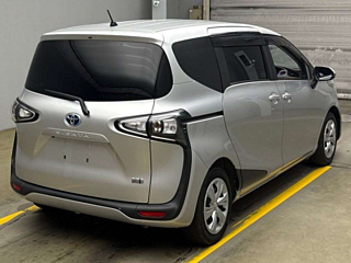 TOYOTA SIENTA 2022
