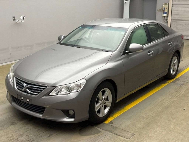 TOYOTA MARK X 2011