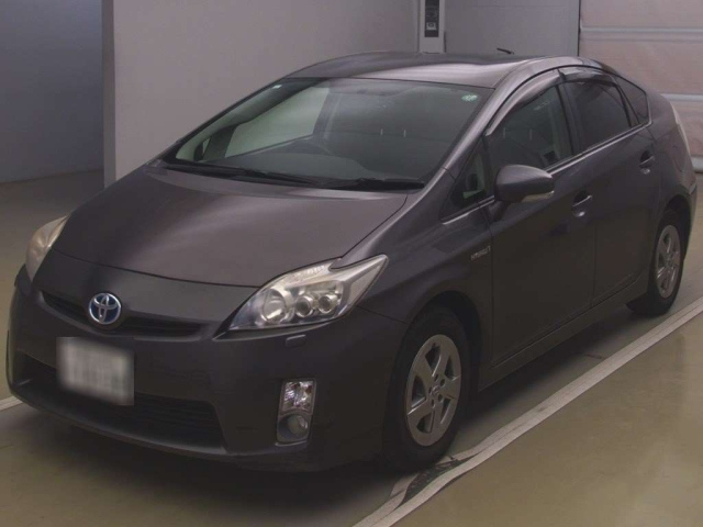TOYOTA PRIUS 2011