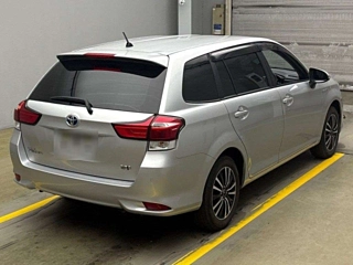 TOYOTA COROLLA FIELDER 2018