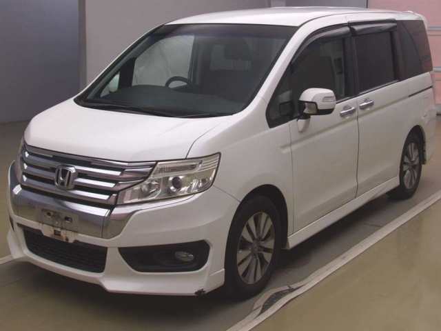 HONDA STEP WAGON 2012