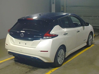 NISSAN LEAF ZE1