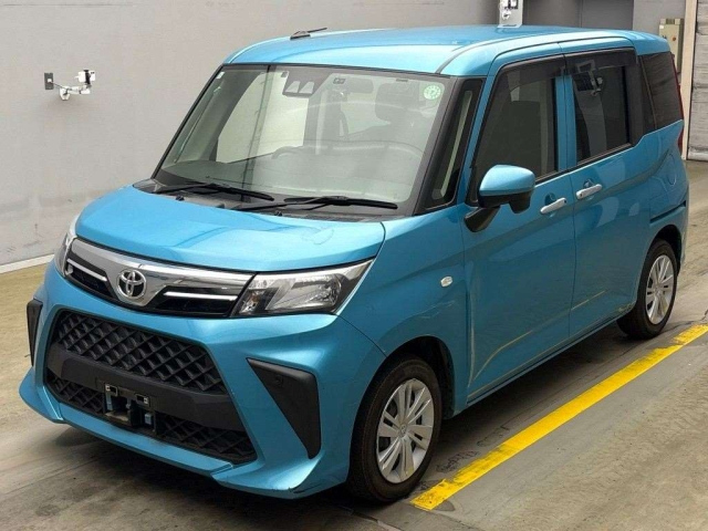 TOYOTA ROOMY 2021