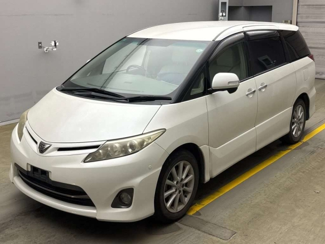 TOYOTA ESTIMA 2011
