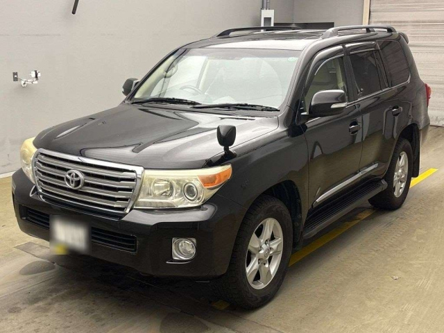 TOYOTA LAND CRUISER 2013