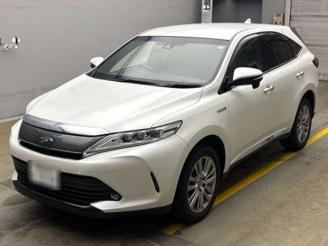 TOYOTA HARRIER 2019