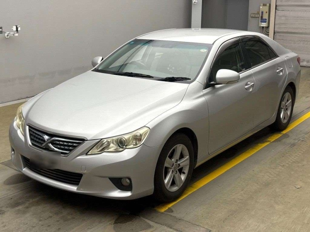 TOYOTA MARK X 2011