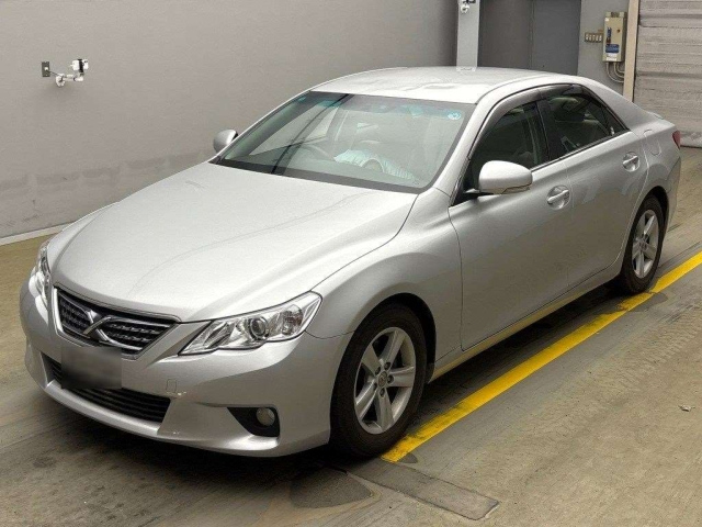 TOYOTA MARK X 2010