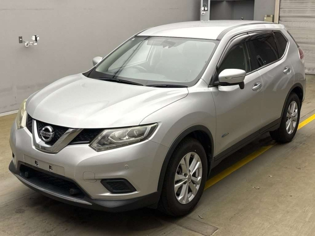 NISSAN X-TRAIL 2015