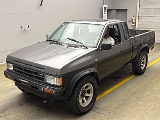 NISSAN DATSUN PICKUP 2020