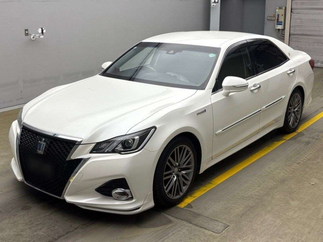 TOYOTA CROWN 2017