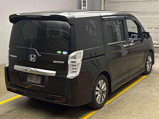 HONDA STEP WAGON 2012