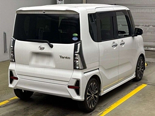 DAIHATSU TANTO 2020