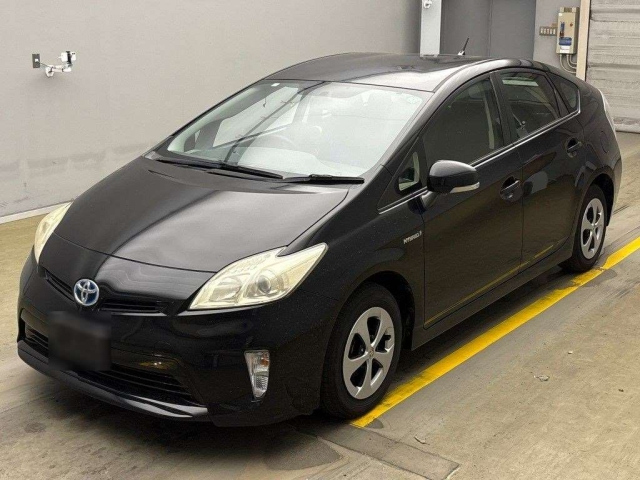 TOYOTA PRIUS 2013
