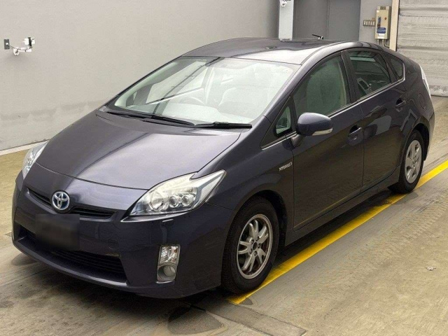 TOYOTA PRIUS 2010