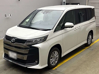 TOYOTA NOAH 2025