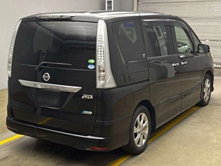 NISSAN SERENA 2013