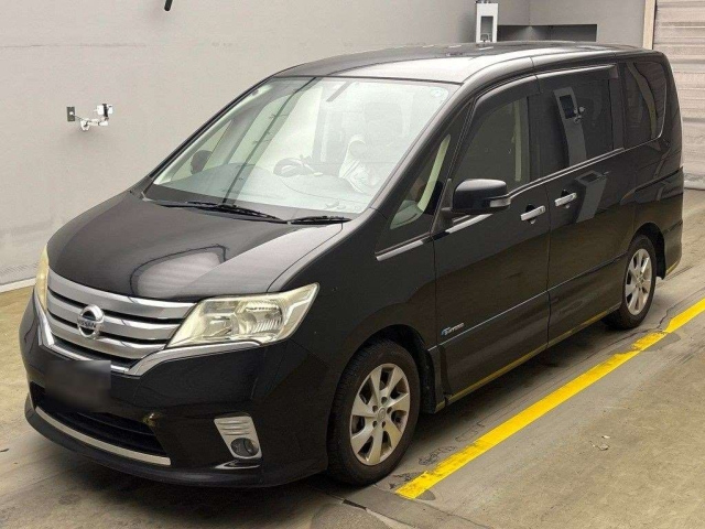 NISSAN SERENA 2013