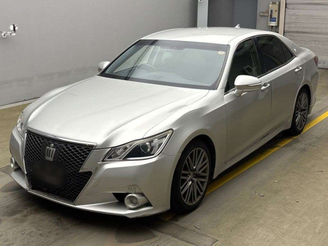 TOYOTA CROWN 2013