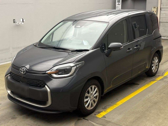 TOYOTA SIENTA 2022
