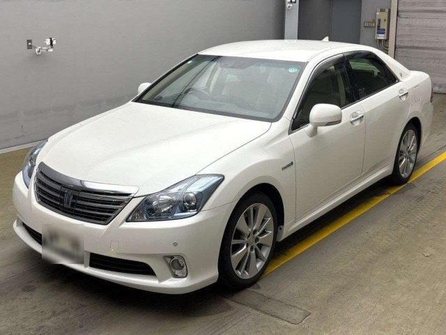 TOYOTA CROWN 2010