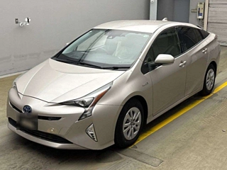 TOYOTA PRIUS 2017