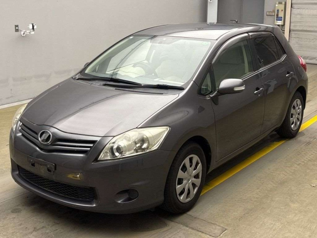 TOYOTA AURIS 2009
