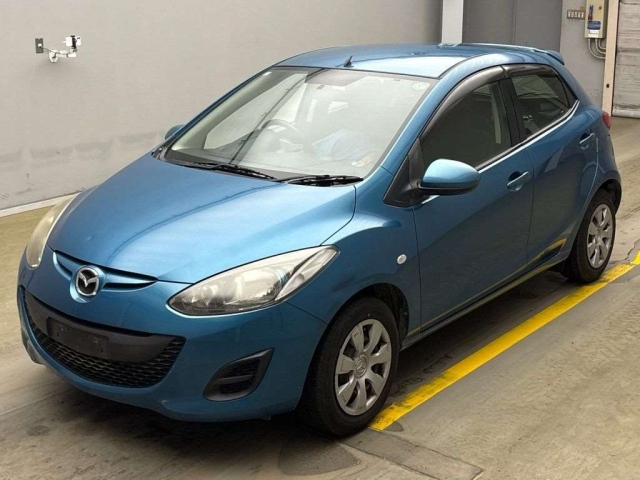 MAZDA DEMIO 2013