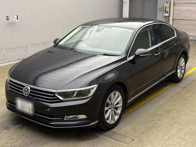 VOLKSWAGEN PASSAT 2017