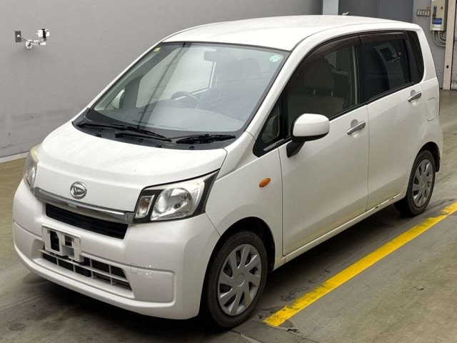 DAIHATSU MOVE 2014