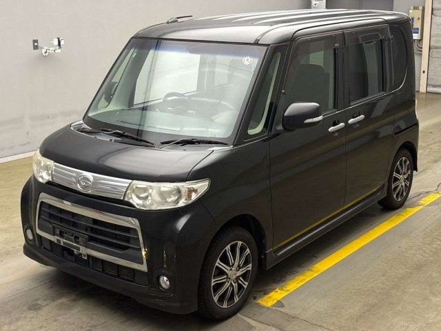 DAIHATSU TANTO 2012