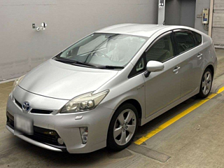 TOYOTA PRIUS 2013