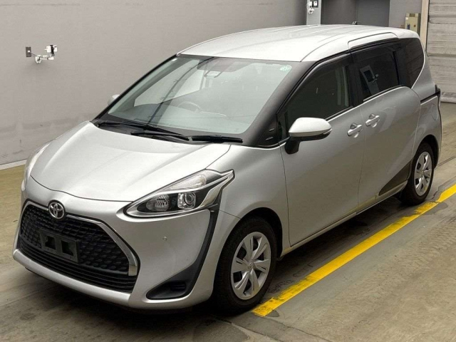 TOYOTA SIENTA 2020