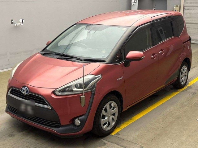 TOYOTA SIENTA 2016