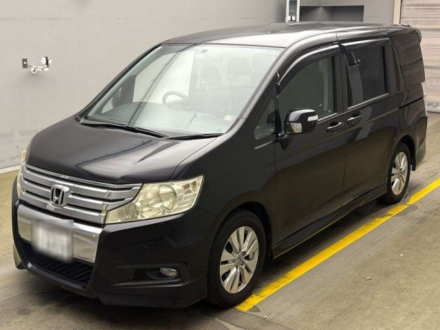 HONDA STEP WAGON 2010