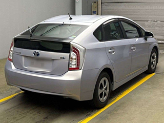 TOYOTA PRIUS 2012